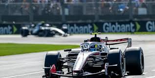Oliver Bearman desafia o perigo: promete manter uma abordagem destemida na F1 em meio a uma iminente proibição de corrida.