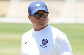 Mercato PSG : Eli Kroupi, la nouvelle piste offensive du club pour la saison prochaine ?