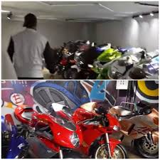 Neymar abre mansão com coleção de motos e brinquedoteca gigante