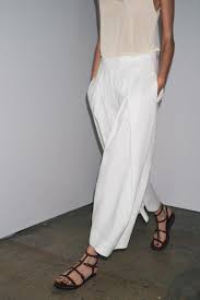 ZW COLLECTION PLEATED VOLUME PANTS - White | ZARA Canada