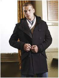 Résultat de recherche d'images pour "duffle coats men"