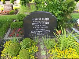 Grab von Elfriede Kunze (geb. Rogge) (26.06.1915-07.05.2008 ...