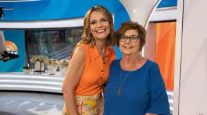 Savannah Guthrie Returns to 'Today' Show Amid Mother's Disappearance