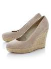 Wedge court shoes