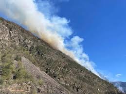 L'incendie de forêt à Brusio (GR) est enfin sous contrôle