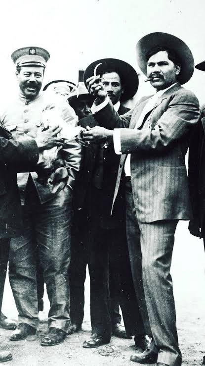 images?q=tbn:ANd9GcT0iCbtghRHi-DmEJ8l7hD