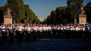 Plus de 6000 troupes à pied, 98 avions, militaires ukrainiens... Découvrez le programme du défilé militaire du 14 juillet sur les Champs-Élysées