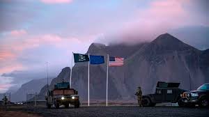 Thriller Explosivo 'Una Casa Llena de Dinamita' Llega a Netflix Colombia