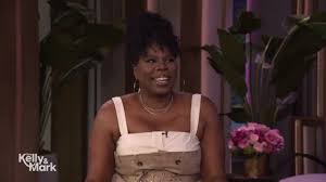 Leslie Jones Hosts ROAST MY RENTAL on Live with Kelly and Mark