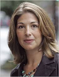 Resultado de imagem para Naomi Klein images