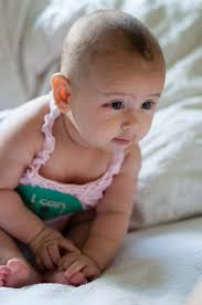 Resultado de imagen de bebes sentados