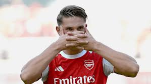 Arsenal.com - News update