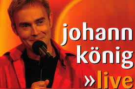 Mit seinem neuen Liveprogramm „Ohne Proben nach oben” beweist Johann König ...