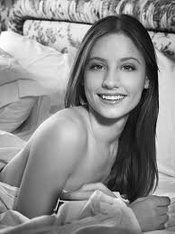 Resultado de imagem para Michelle Jenner