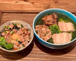 沖縄そばえいぶんの券売機の画像
