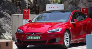 Tesla Gets Good News, But It’s a Bad Day for TSLA Stock