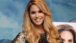 Lucero enternece a sus fans con tierno mensaje para su mamá: 
