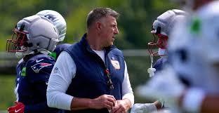 Patriots defense rises to Mike Vrabel challenge in second Eagles joint practice