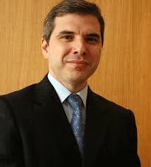 Joaquín Estrada ha sido nombrado nuevo consejero y director general de CEMEX España en sustitución de Ignacio Madridejos, que pasa a ocupar el puesto de ... - 2008012256joaquin_estrada