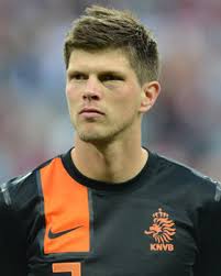Klaas-Jan Huntelaar is set to join Arsenal in January. According to the information I have, Huntelaar will be gone in the winter, - 283938_1