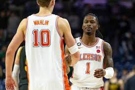 Clemson Defeats Boston College, Remains Undefeated in ACC Play