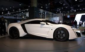 Hasil gambar untuk mobil sport tercepat
