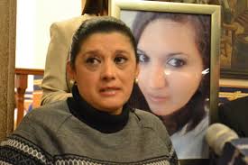 A un año de la muerte de la joven Karla del Carmen Pontigo Luccioto, sus familiares exigen que se aplique la justicia y que se castigue al presunto ... - RUEDA-DE-PRENSA-DE-FAMILIARES-Y-ABOGADOS-DE-KARLA-PONTIGO-32