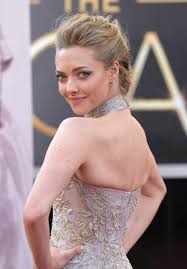 Resultado de imagem para tudo sobre amanda seyfried roupas