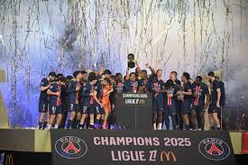 Exciting match between Paris FC and PSG