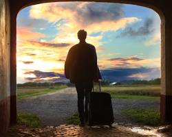 person traveling resmi