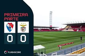 AO VIVO: Defesa de recurso de Lucão nega o golo inaugural de Rafa (19')