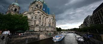 Gefährliche Wetterlage steht am Freitag bevor Erster Herbststurm trifft Berlin zu einer ungünstigen Zeit — Tagesspiegel