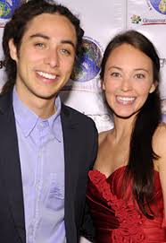 Jason and Mandy Castro. American Idol alum Jason Castro is going to be a dad. The dreadlocked Season 7 finalist and his wife, Mandy Mayhall, are expecting a ... - 110409jason-castro1