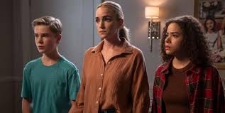 Binge-Worthy Family Dramas to Watch After Ginny & Georgia