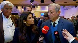 Al Gore responds to Trump's argument that the US should own Greenland