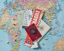 scenic travel vacation luggage plane ticket map aesthetic royalty free, AI-gegenereerd