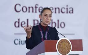 Sheinbaum responde a Aristegui: '¿Quién la está censurando?'