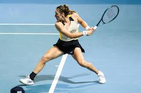 Solana Sierra Advances to Philippine Women's Open Semifinals