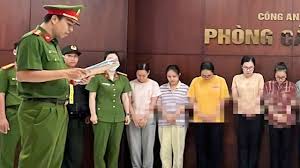 Công Ty Ma : la rencontre qui retient son souffle