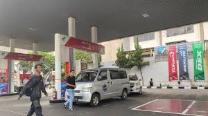 Harga Bahan Bakar Minyak di Indonesia: Tren Terbaru dan Dampaknya