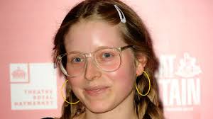 jessie cave