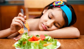 Resultado de imagen para niños comiendo