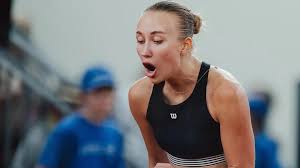 Tennis in Madrid : Sebastian Ofner verliert gegen Martin Etcheverry