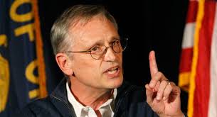 By ADAM SNIDER | 12/5/13 5:09 AM EST. Rep. Earl Blumenauer has had enough. With some of the top players in next year&#39;s transportation ... - 131204_earl_blumenauer_ap_605