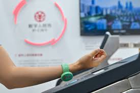 China prepara sistema de pagamentos digitais para competir com o dólar