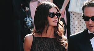 MarieClaire.com - News update