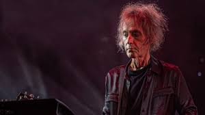 Muere Perry Bamonte, guitarrista de The Cure, a los 65 años