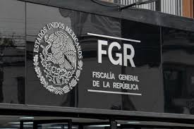 Sale otro fiscal de FGR