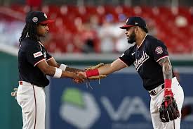 Nationals buscan barrer a los Marlins en emocionante serie divisional - Imagen principal del artículo
