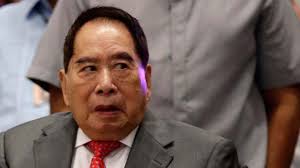 MANILA, Philippines – Mall magnate Henry Sy claims a spot on Bloomberg Markets magazine&#39;s world&#39;s 100 richest list – the only Filipino to do so. - Henry-Sy-rappler-2013